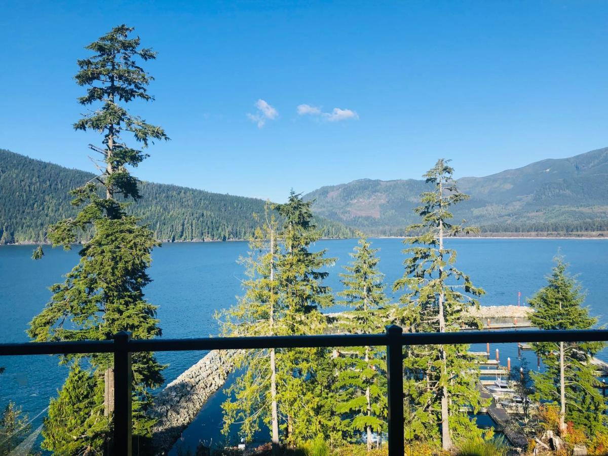 Sandy Feet Retreat Port Renfrew- Oceanfront 2Br Modern Cottage 外观 照片